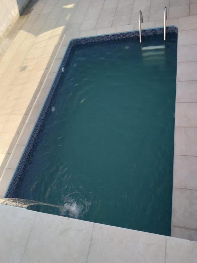 Casa Na Praia Com Piscina Em Итаньяэн Экстерьер фото